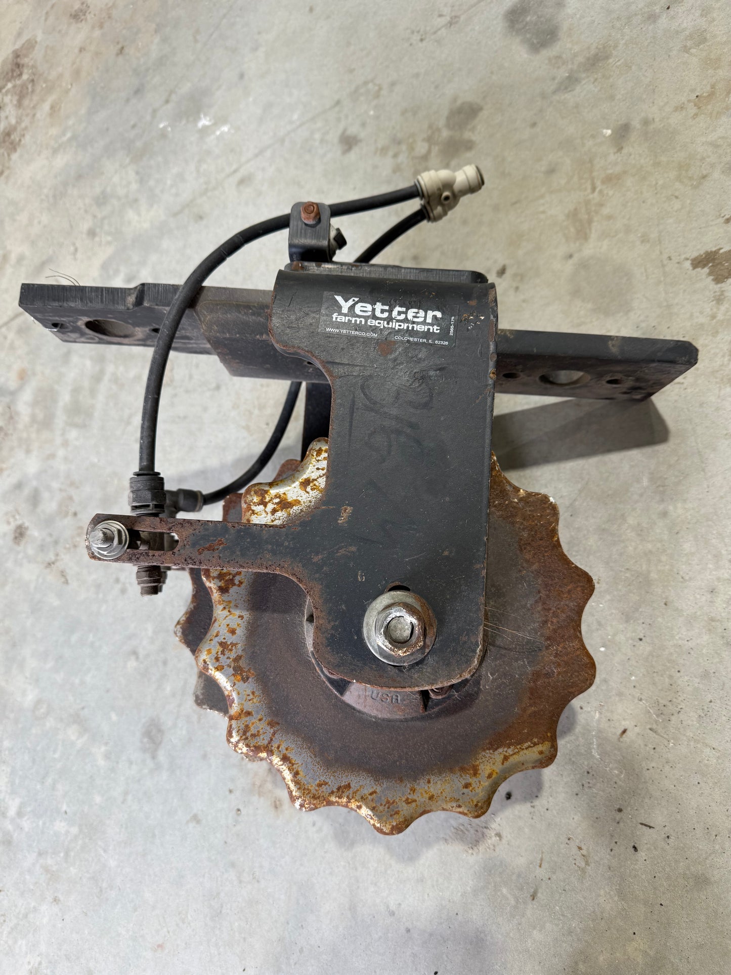 Yetter duel fertilizer opener