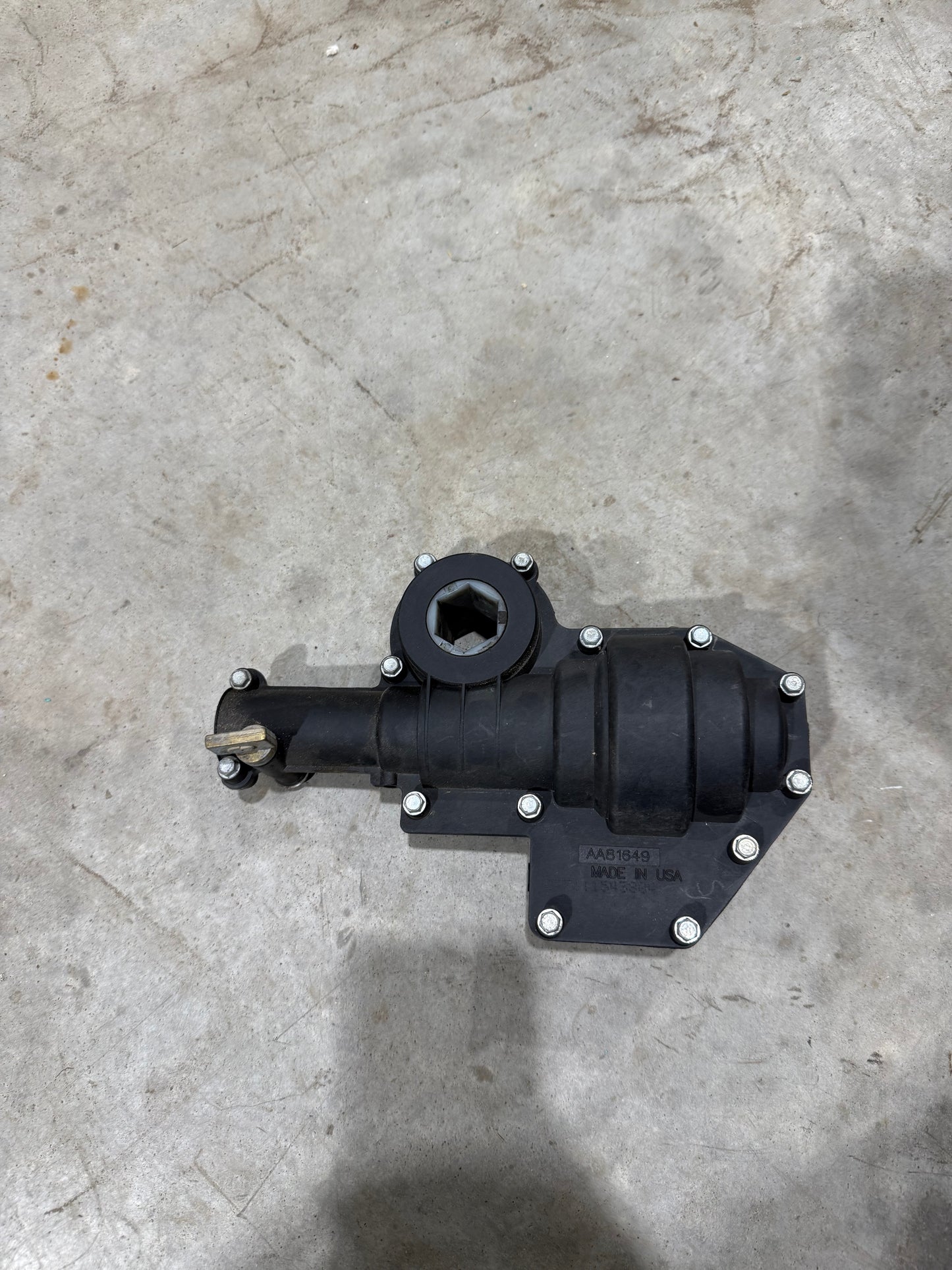 New Style Deere Clutch (Used)